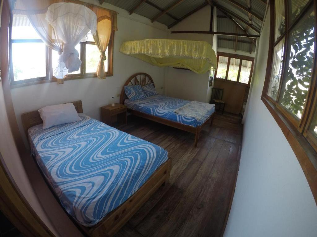 Bed And Breakfast Puerto Lopez Bagian luar foto