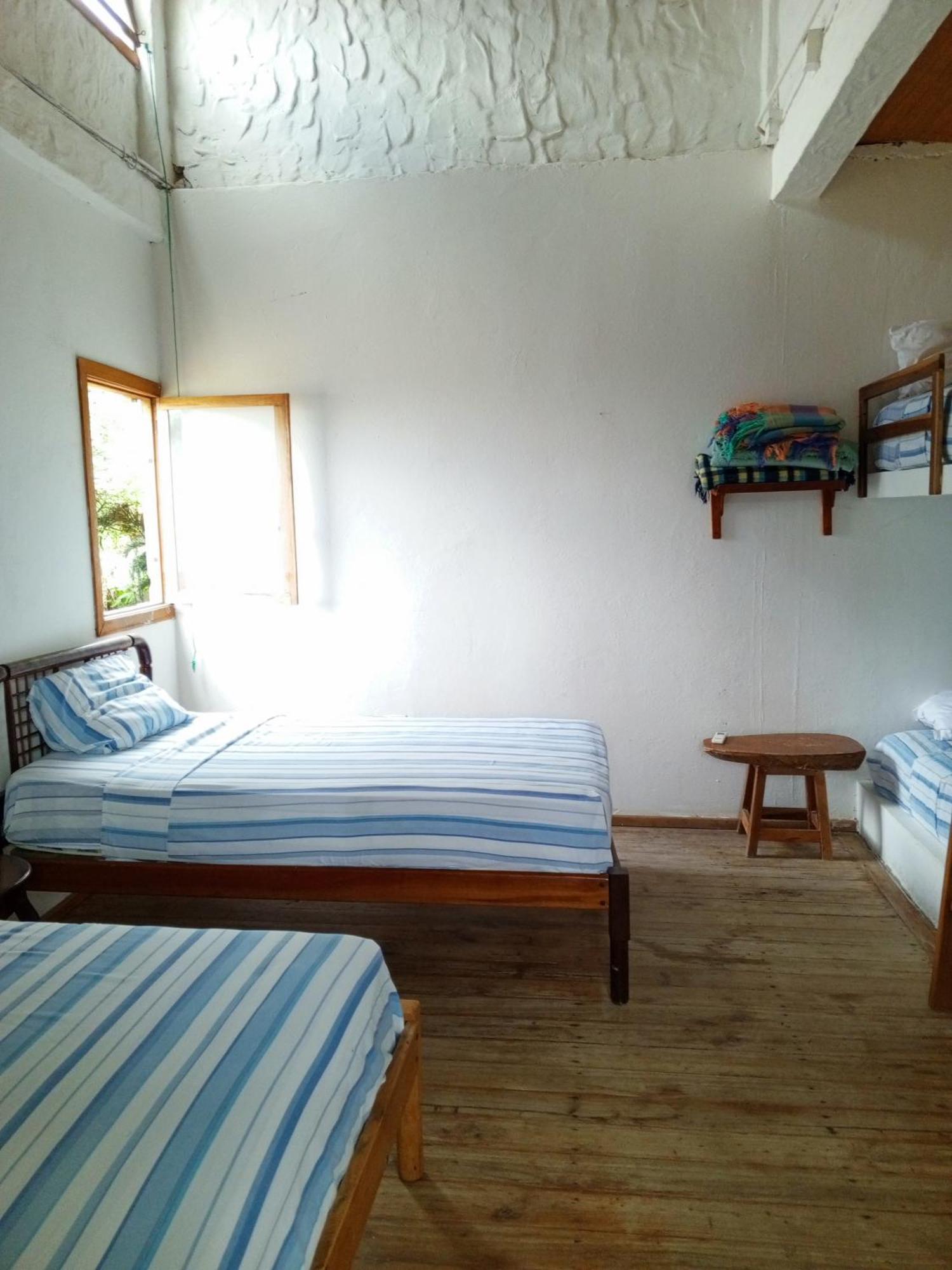 Bed And Breakfast Puerto Lopez Bagian luar foto