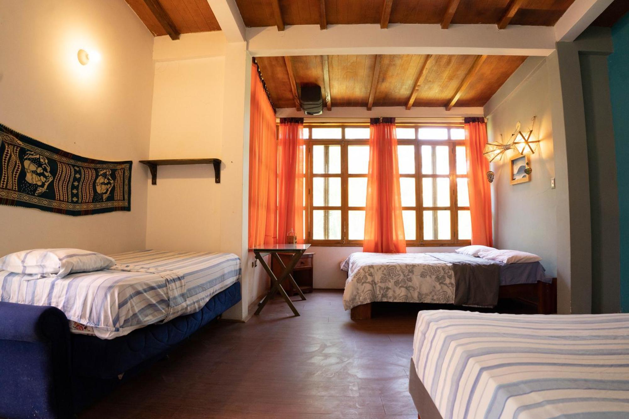 Bed And Breakfast Puerto Lopez Bagian luar foto